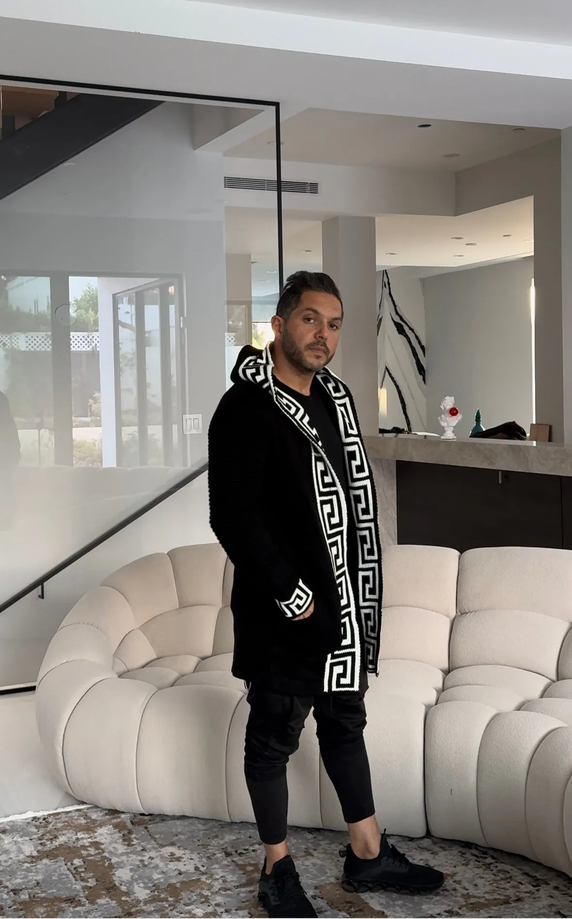 [Ash] Black Men’s Cardigan