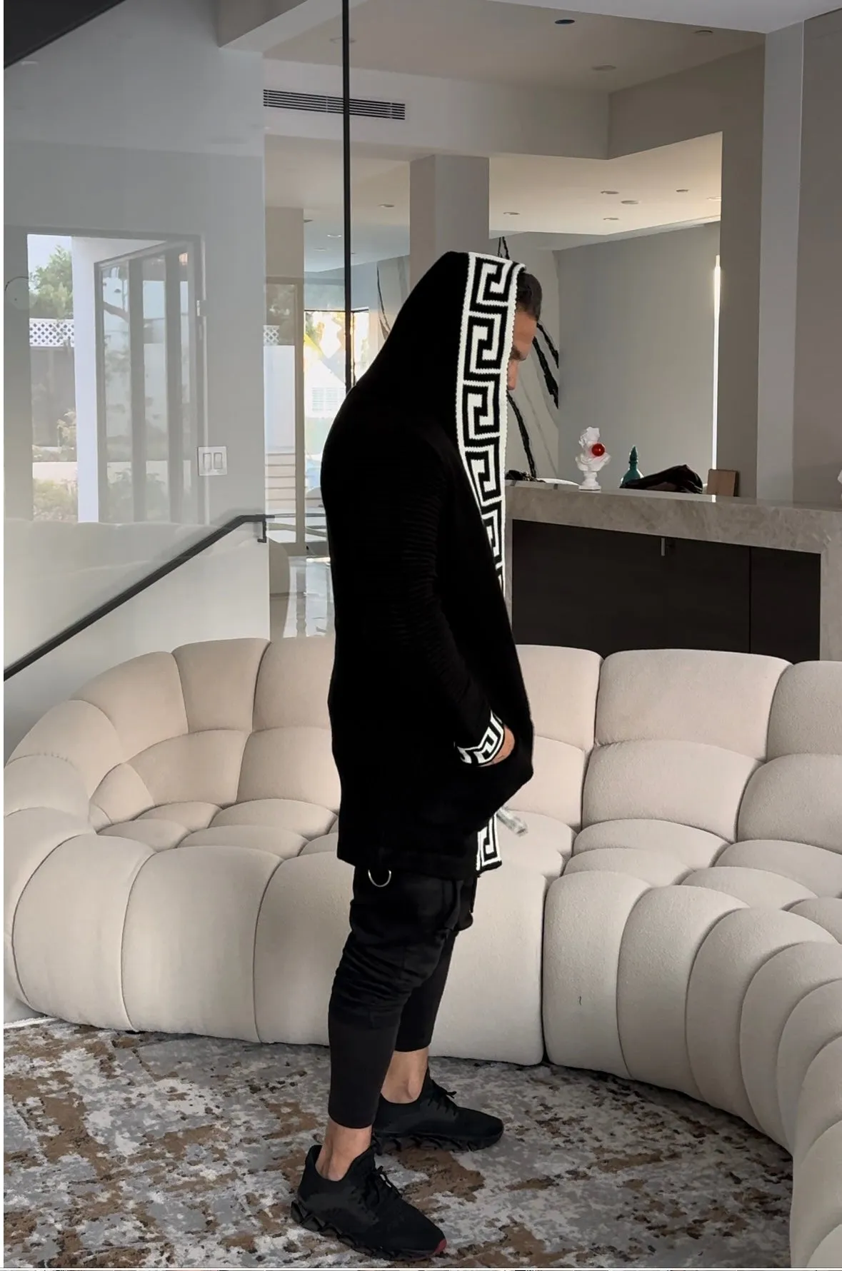 [Ash] Black Men’s Cardigan