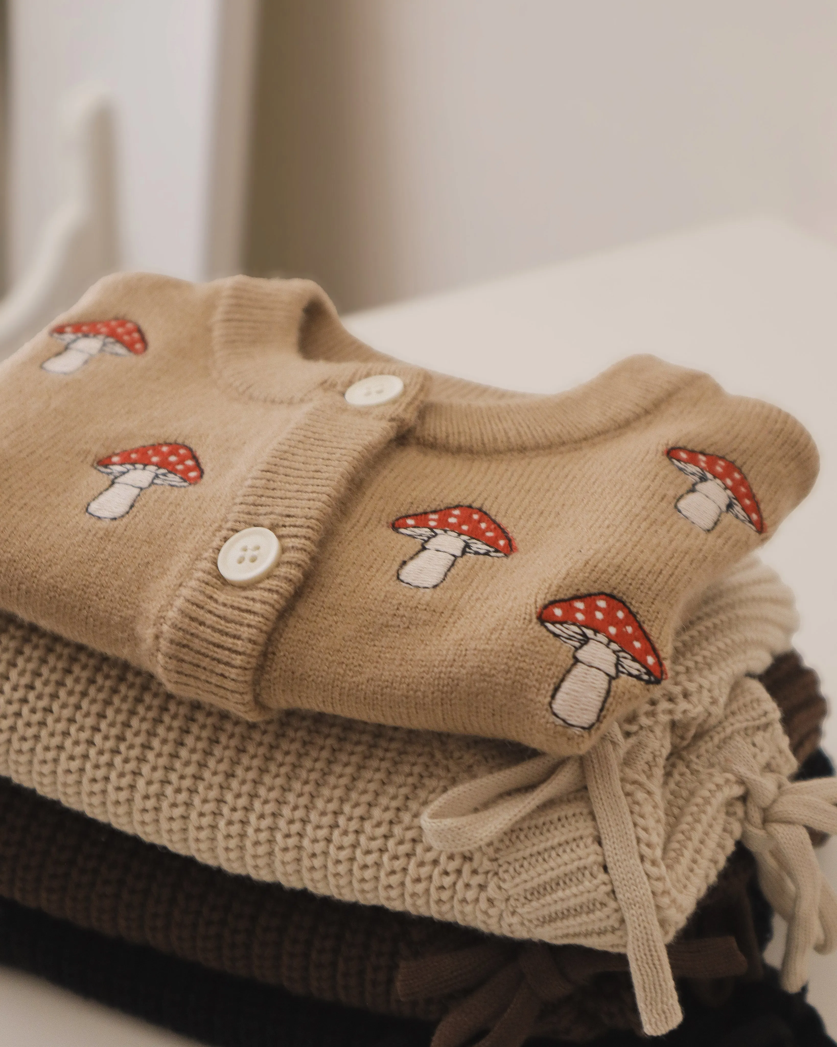 CARDIGAN - MUSHROOMS