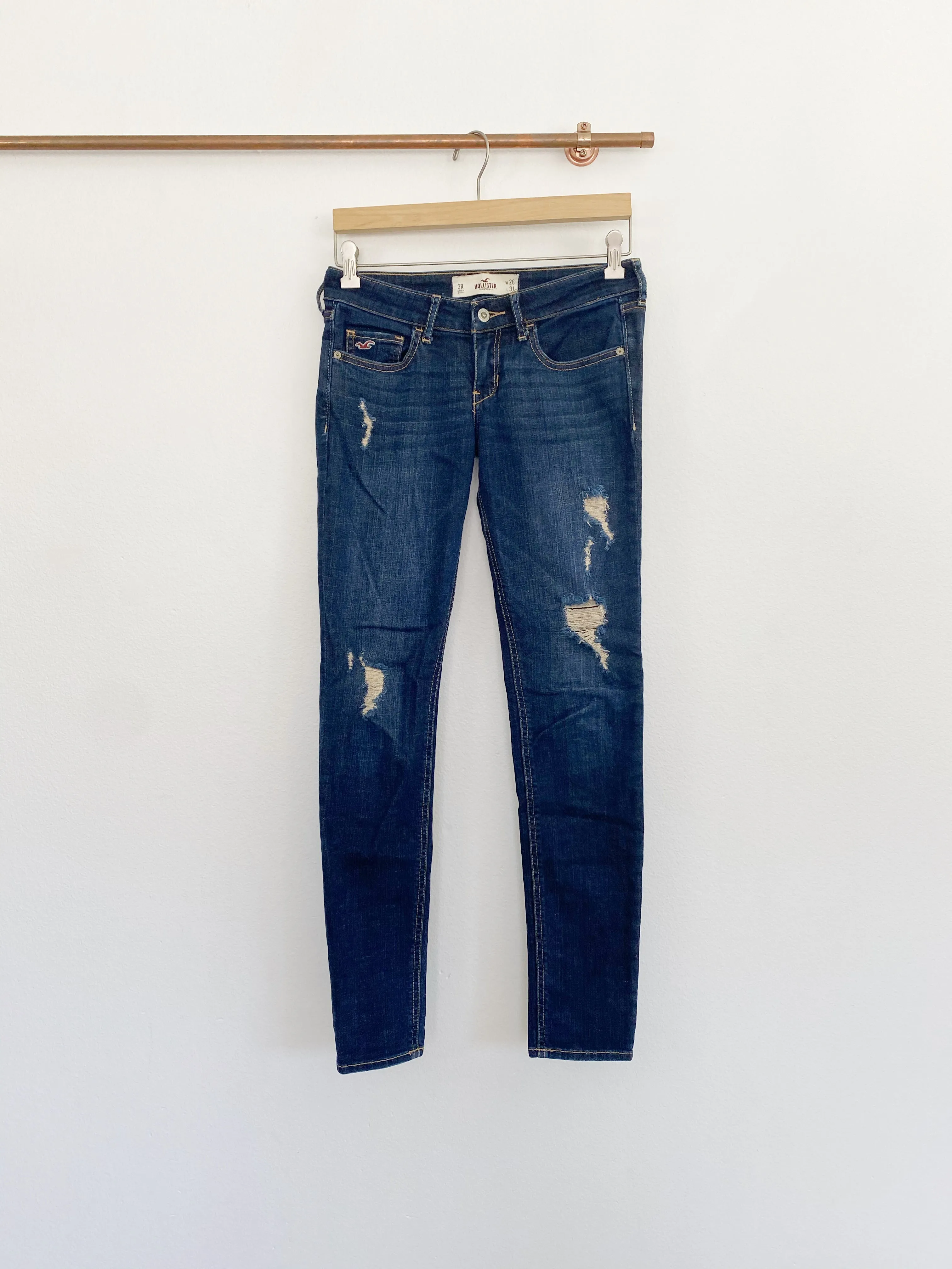 Hollister Dark Wash Skinny Jeans size 3 Regular Waist 26