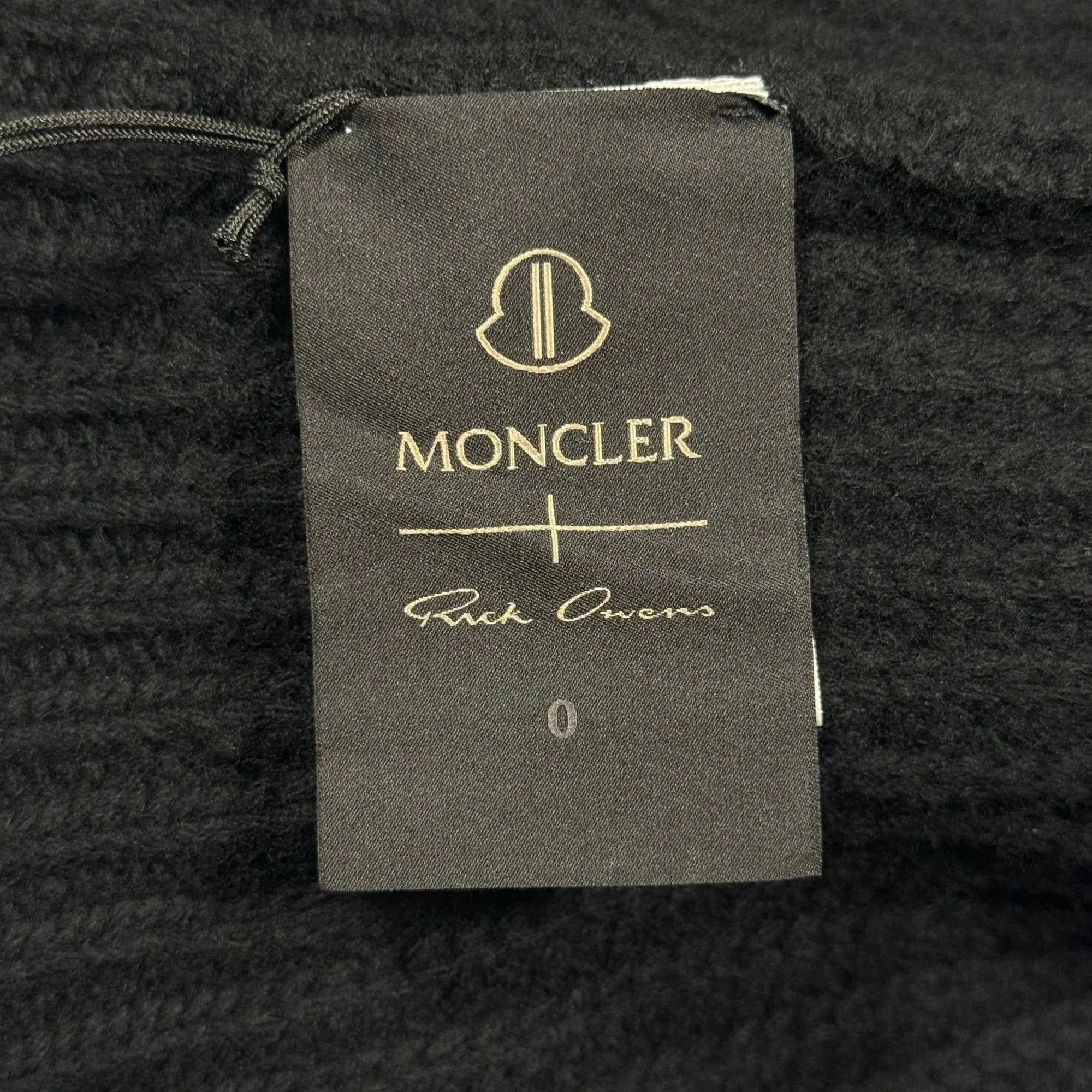 Moncler Black Cashmere Beanie FW24