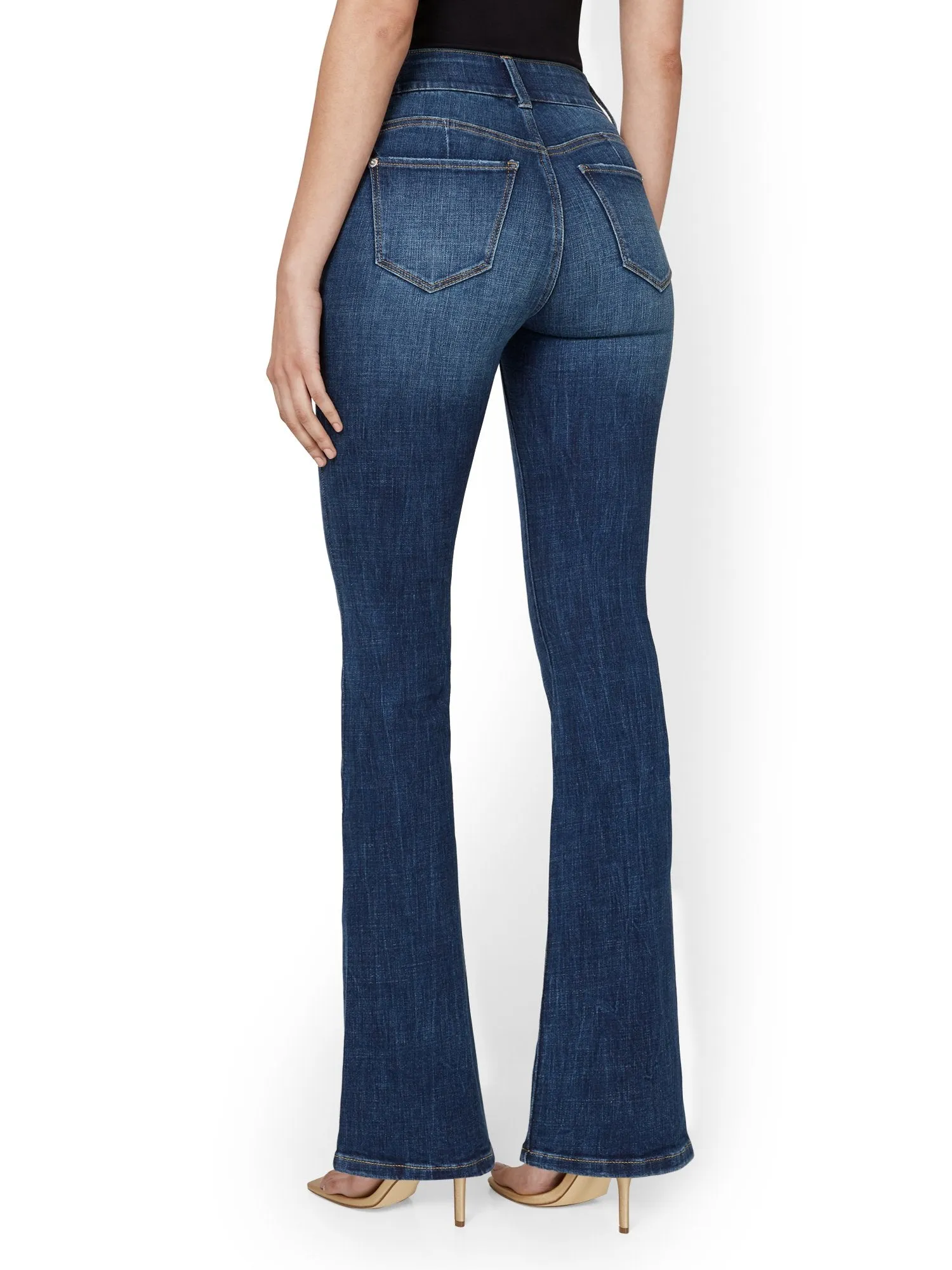 Mya Curvy High-Waisted Bootcut Jeans - Medium Wash
