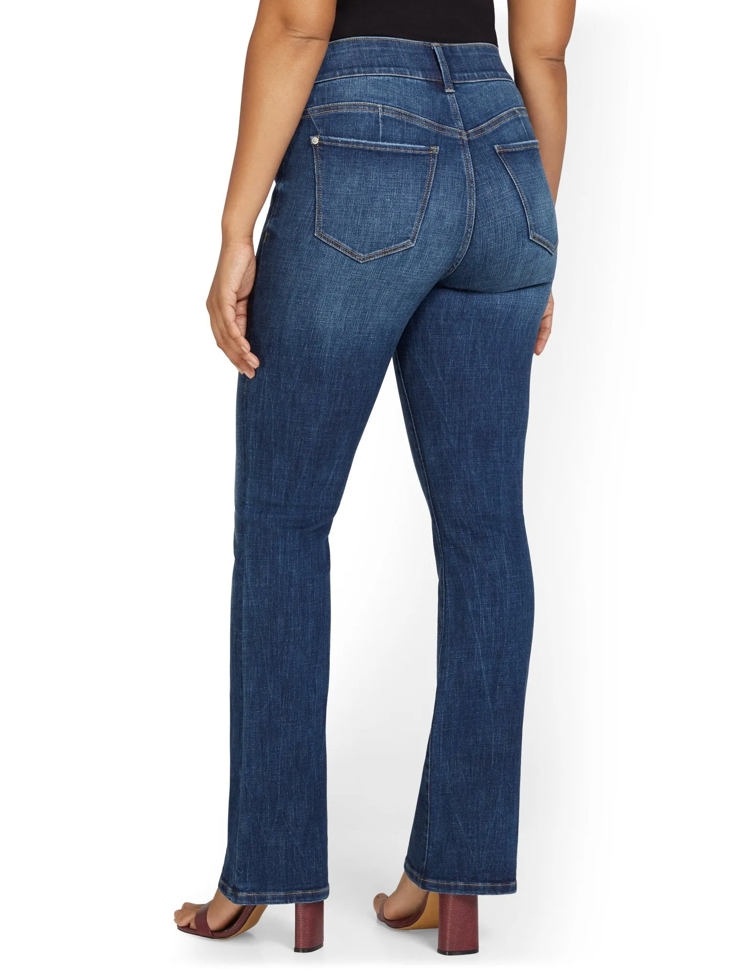 Mya Curvy High-Waisted Bootcut Jeans - Medium Wash
