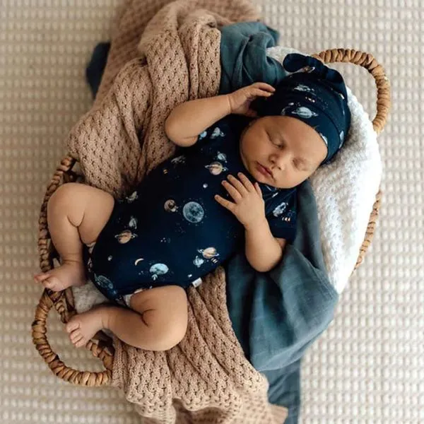 Snuggle Hunny Knotted Beanie - Milky Way Organic
