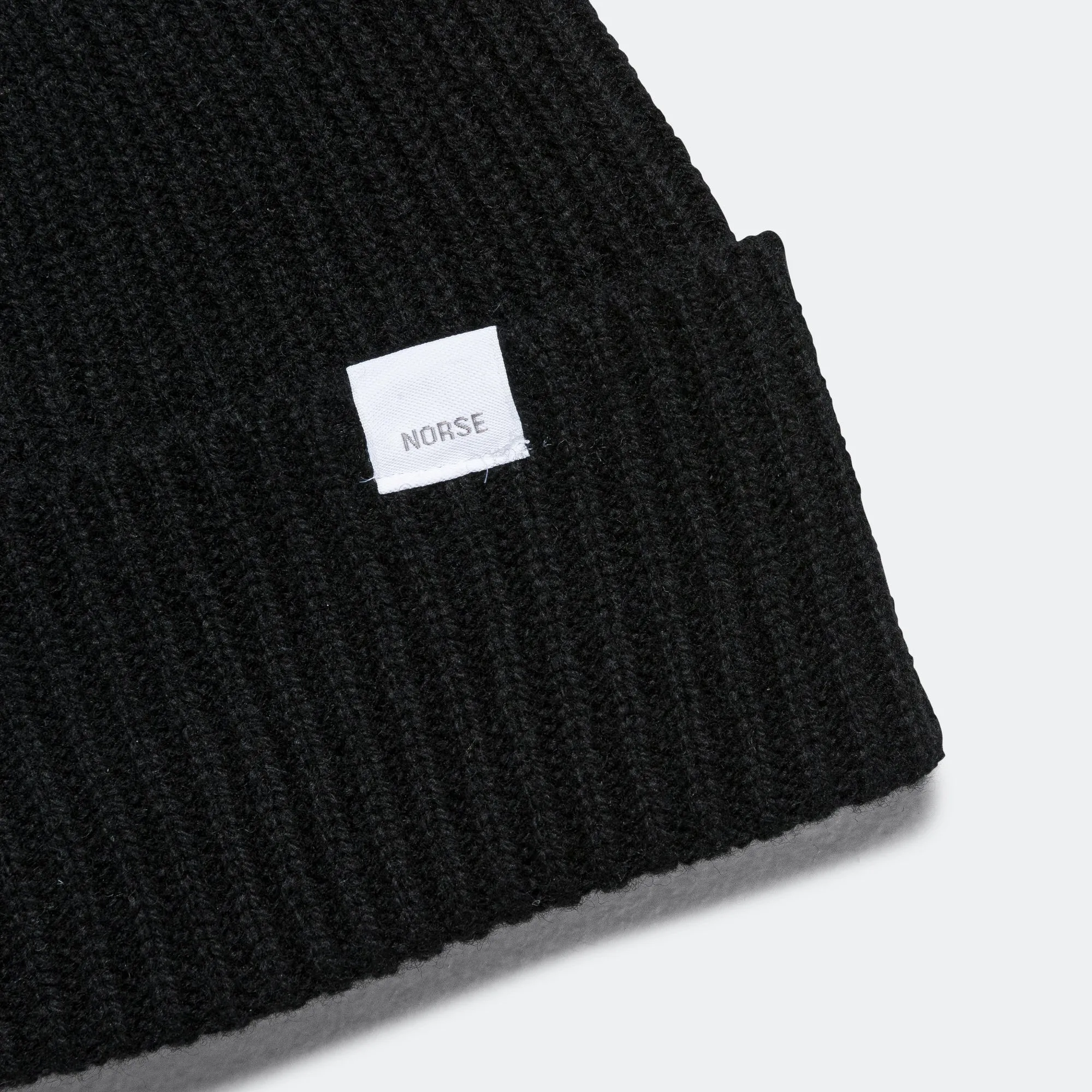 Standard Merino Lambswool Beanie - Black