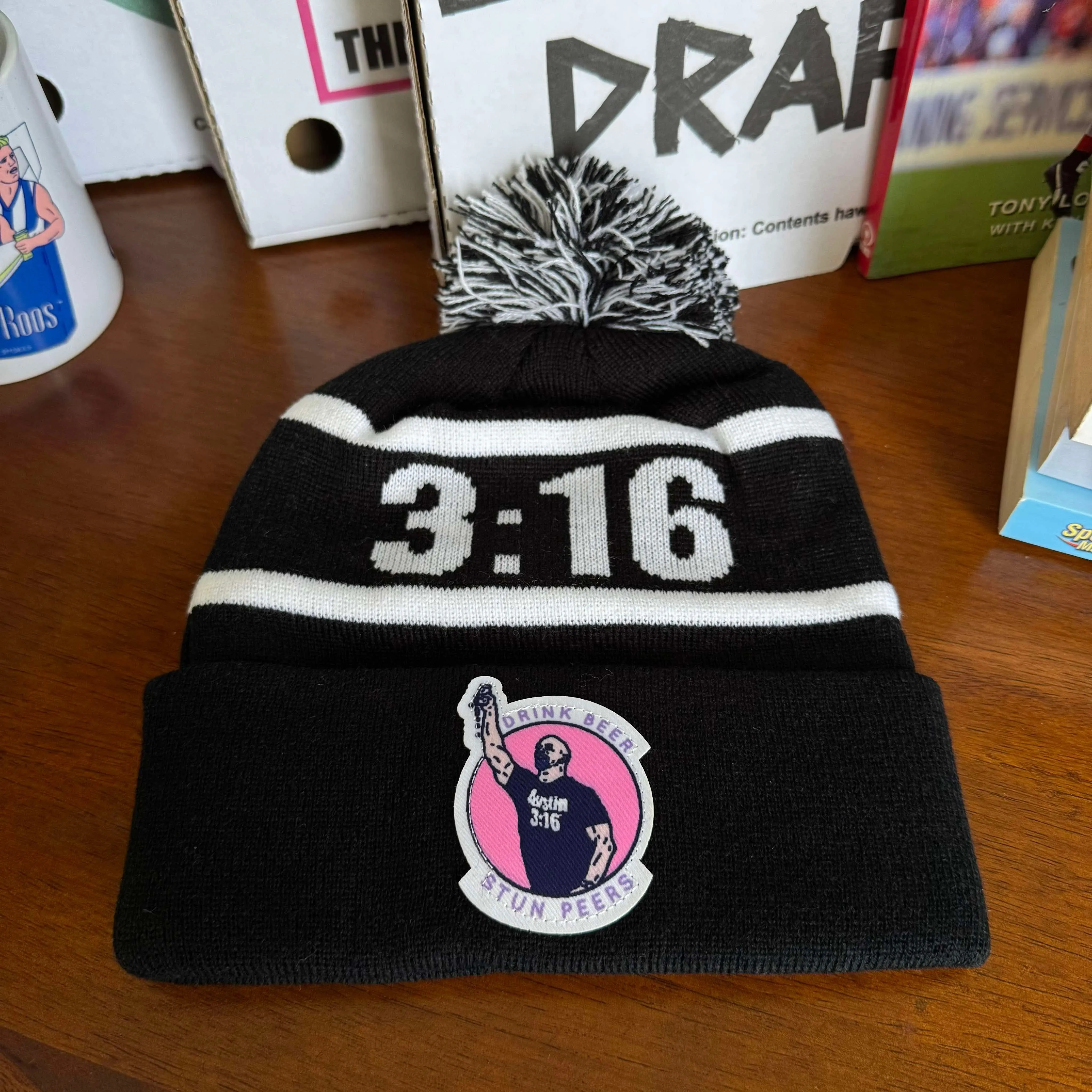 TINS 3:16 BEANIE HOT BOX (LIMITED GIFT BOX)