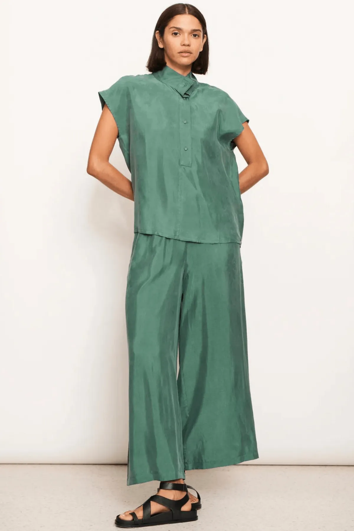 VAULT SHIRT GREEN