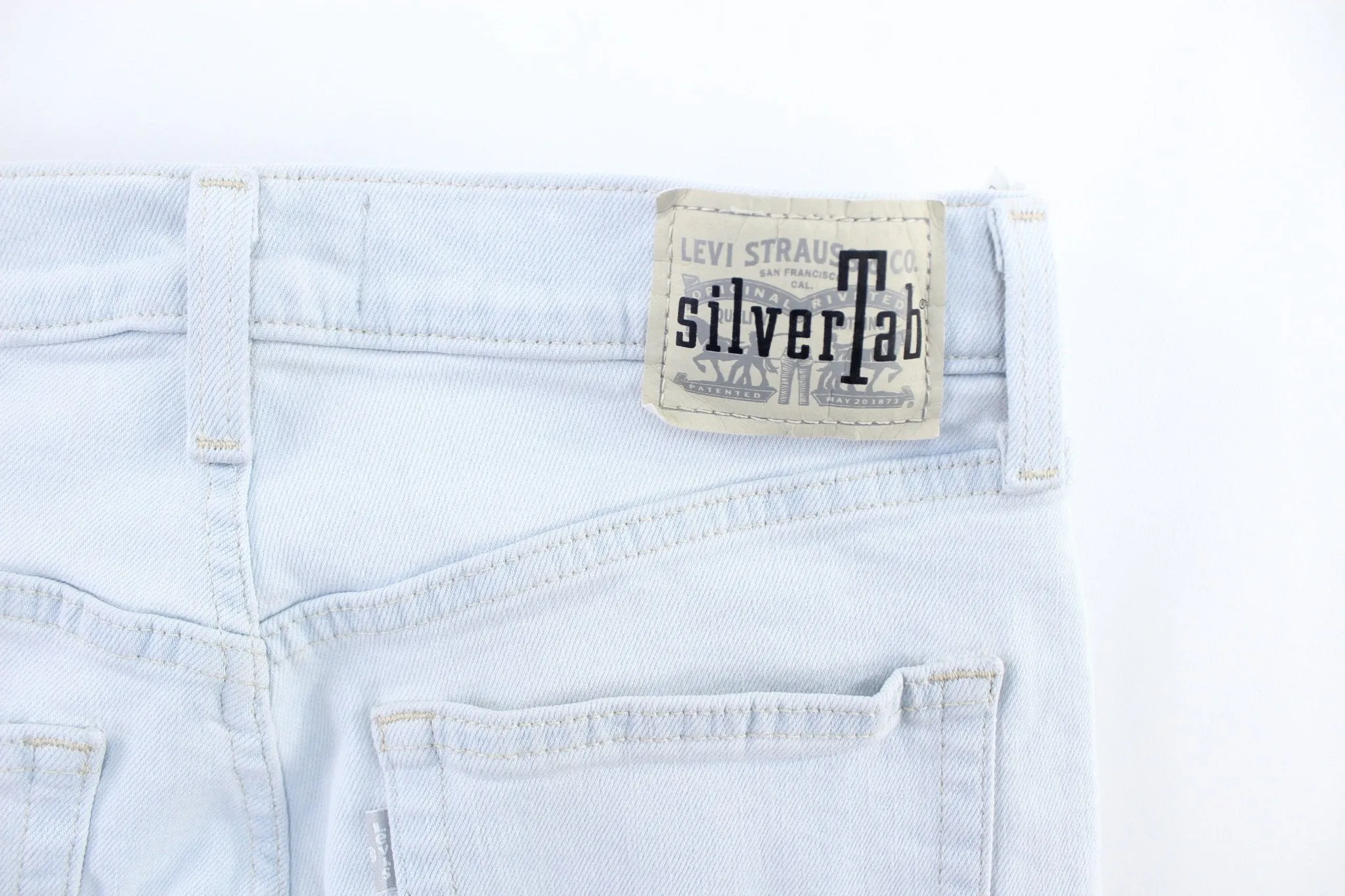 Women's Levi's SilverTab Mom Jean Light Wash Denim Jeans