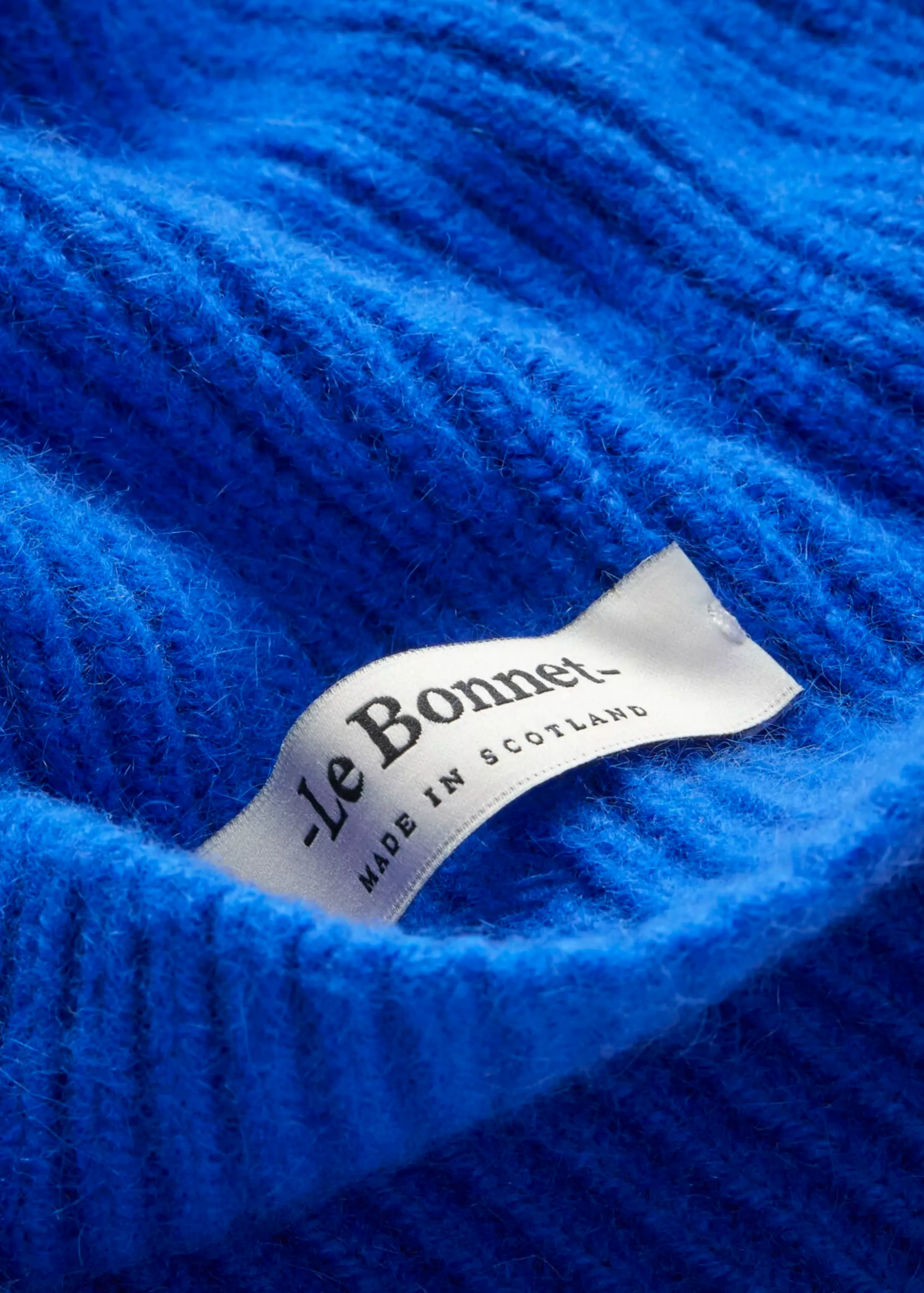 Wool beanie, royal azure